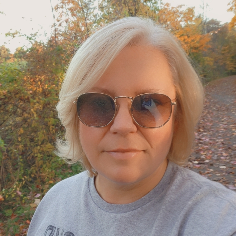 Meet your Posher, Lesley